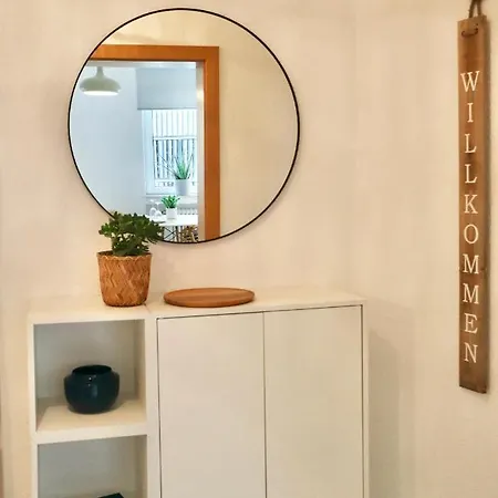 Boho Apartment: Netflix + Balcony + Bathtub Essen Extérieur photo