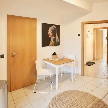 Boho Apartment: Netflix + Balcony + Bathtub Essen Extérieur photo