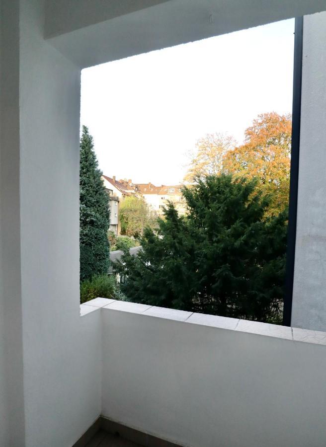 Boho Apartment: Netflix + Balcony + Bathtub Appartement