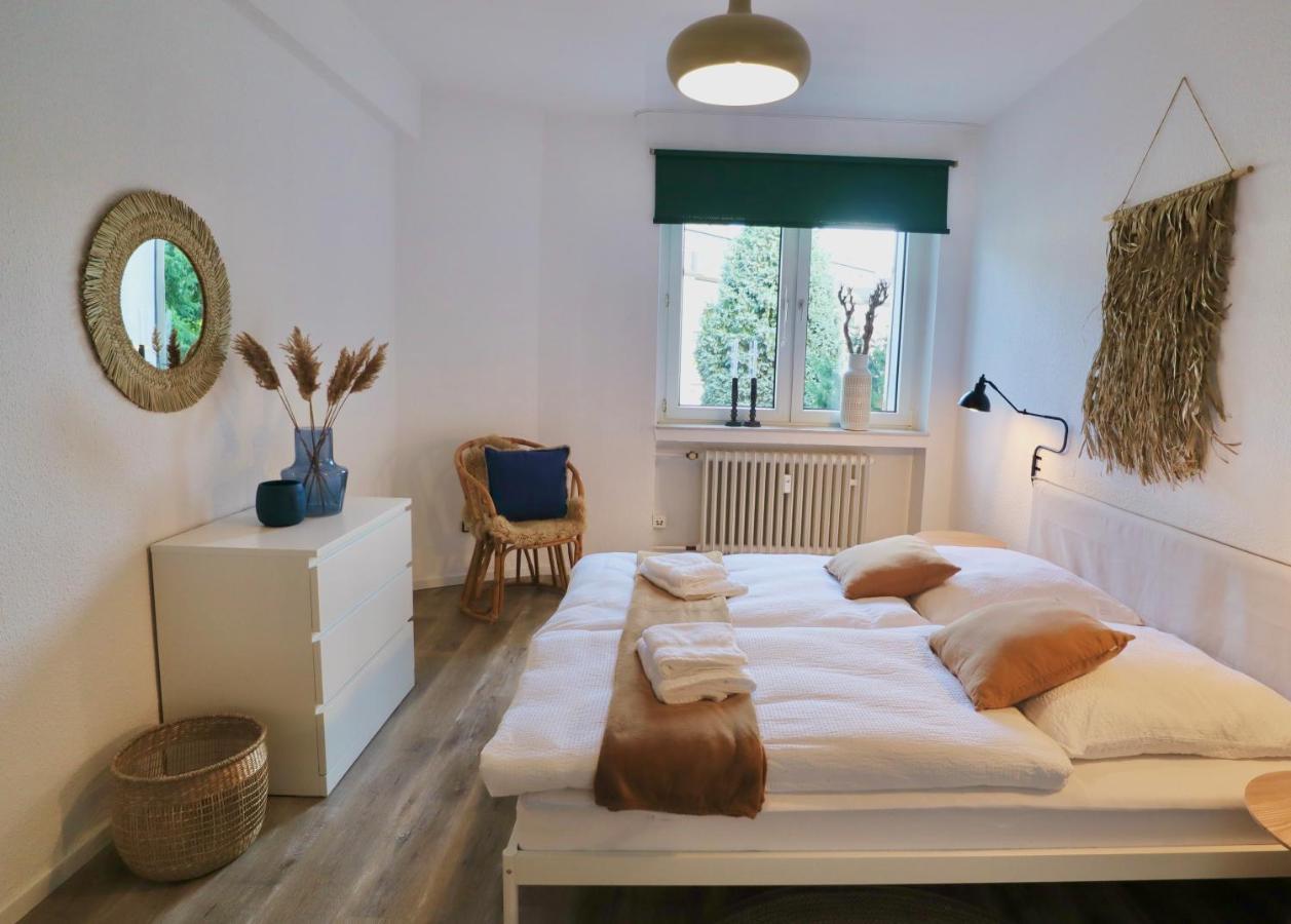 Boho Apartment: Netflix + Balcony + Bathtub Apartment Essen